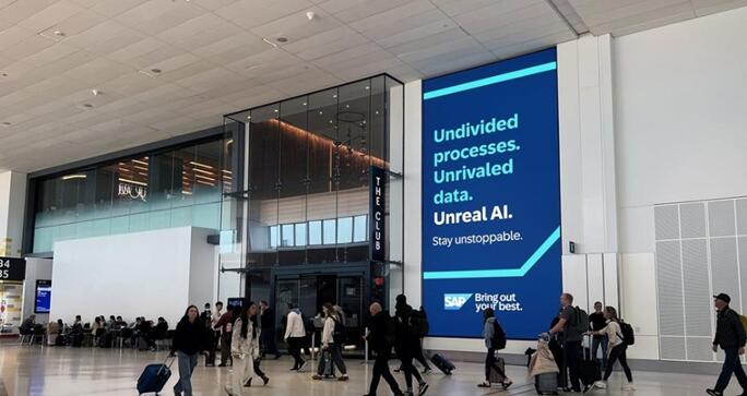 舊金山機(jī)場廣告